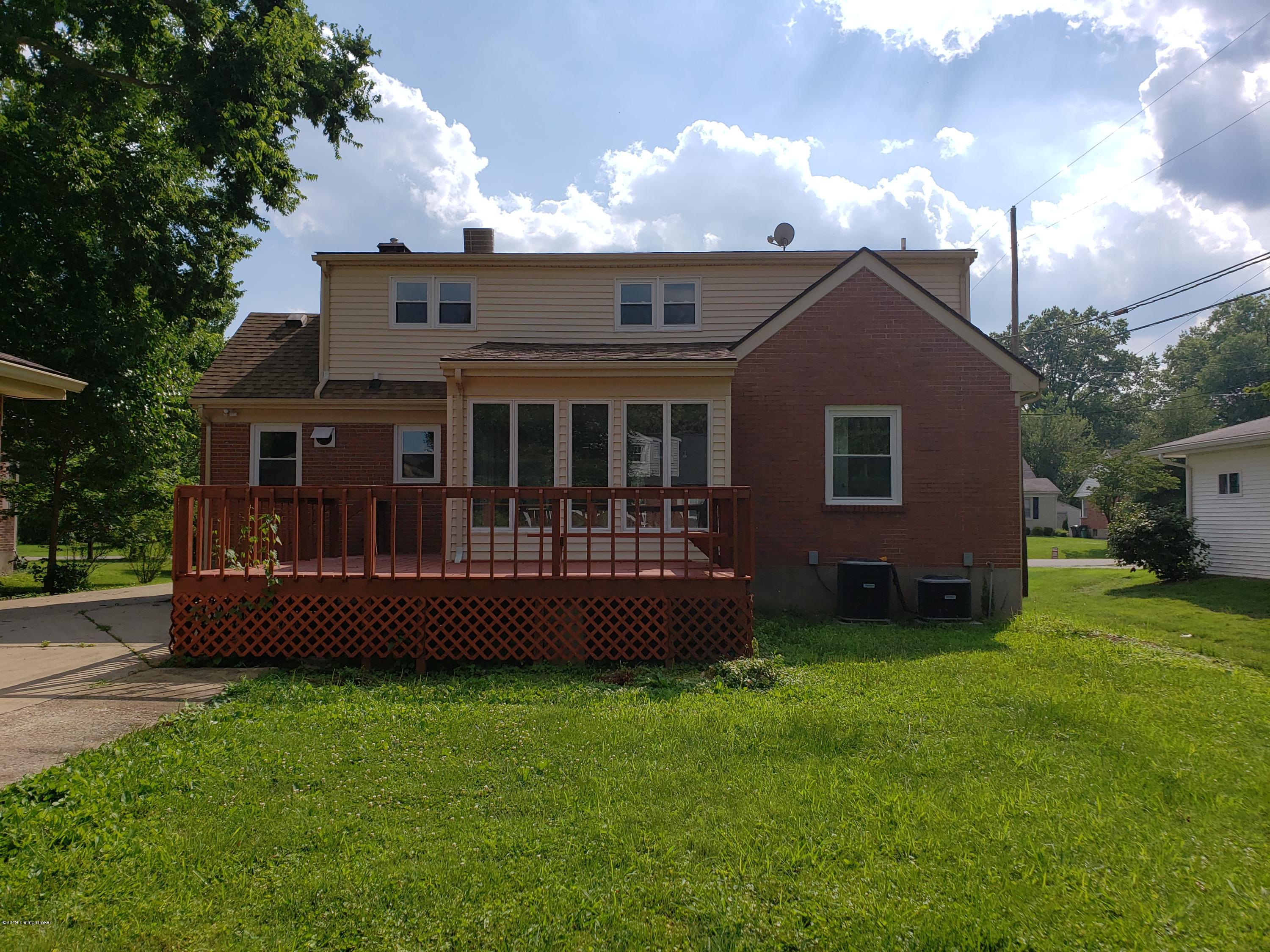 231 Hemingway Road Louisville, KY 40207 - Photo 12 of 37 20190709_171036