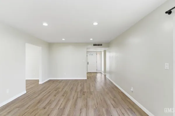 $350,000 | Undisclosed Address, Bakersfield, CA 93306