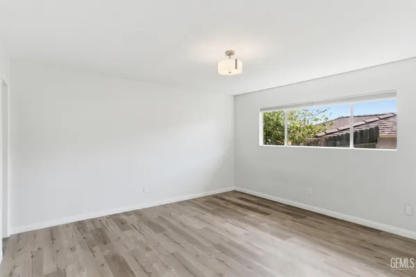 $350,000 | Undisclosed Address, Bakersfield, CA 93306