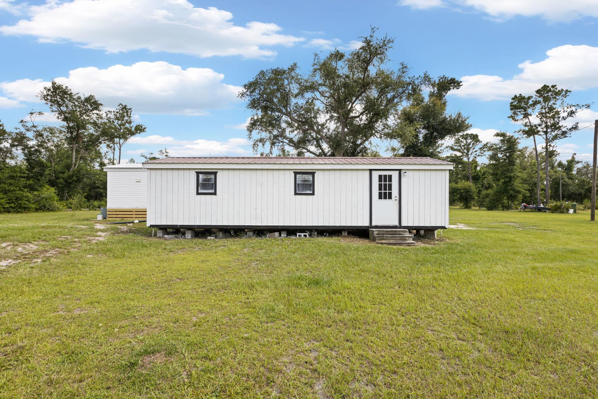 7539 Airport Grade Road Perry, FL 32348 - Photo 4 of 39