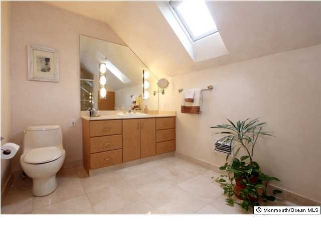 13 Tralee Road Hazlet, NJ 07730 - Photo 10 of 13 Additional Photo