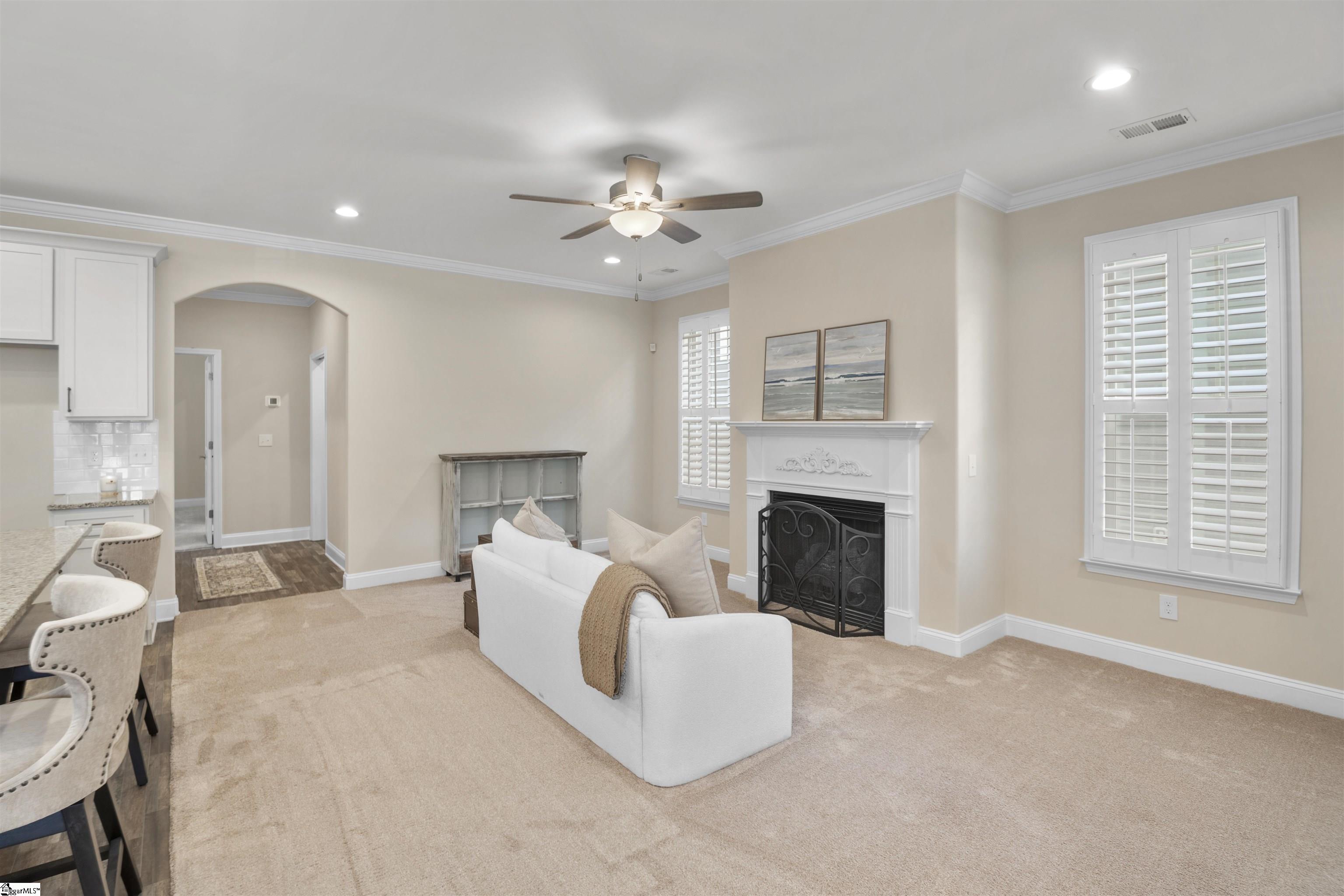 109 Townsend Avenue Greer, SC 29651 - Photo 9 of 48
