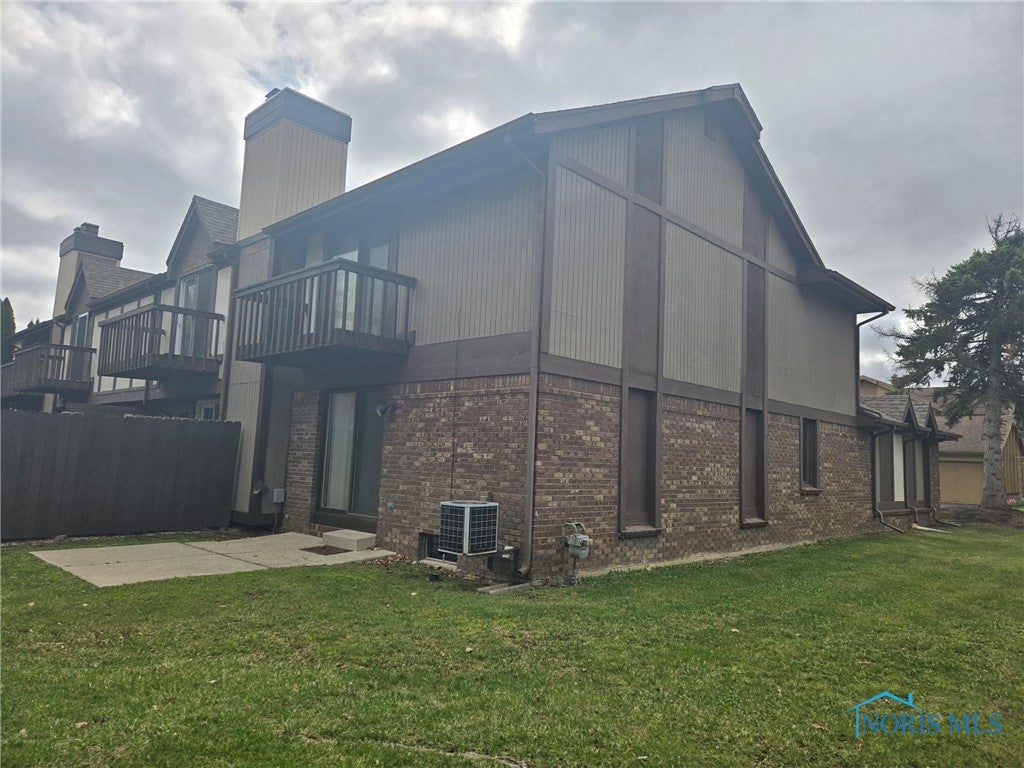 1205 Hidden Ridge Road, Unit A Toledo, OH 43615 - Photo 4 of 23 Gallery Image 4