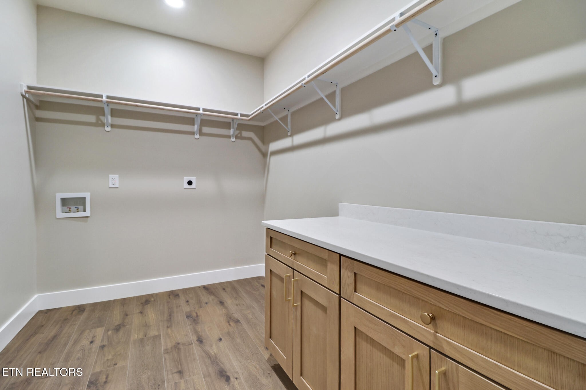 1440 Model Farm Road Jamestown, TN 38556 - Photo 22 of 35 a view of a room with wooden floor