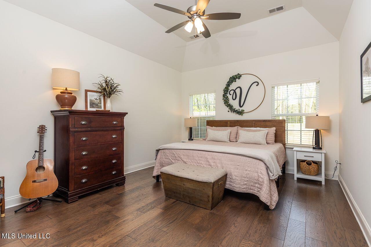 1155 Pettigrew Drive Hernando, MS 38632 - Photo 12 of 22 F00E30CA-A9C6-48E2-949C-54FDF39AE9C5