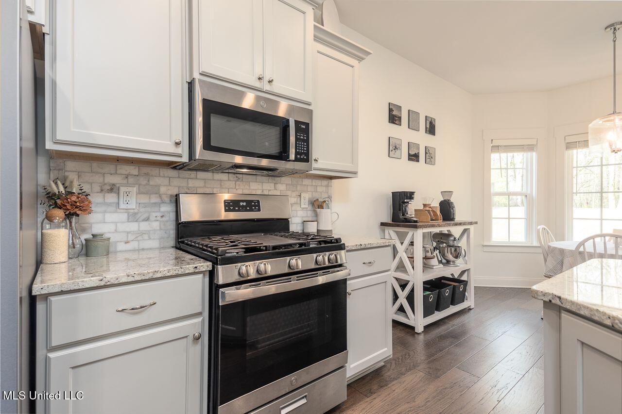 1155 Pettigrew Drive Hernando, MS 38632 - Photo 9 of 22 31645A46-52B2-4DD2-8FB2-F1AAE5DD0303