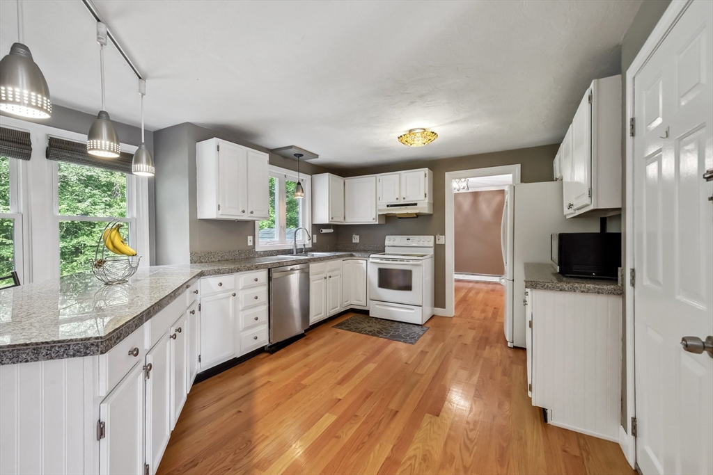 10 French Farm Road Attleboro, MA 02703 - Photo 13 of 25 Gallery Image 13