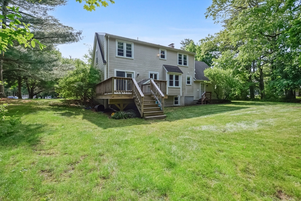 10 French Farm Road Attleboro, MA 02703 - Photo 4 of 25 Gallery Image 4