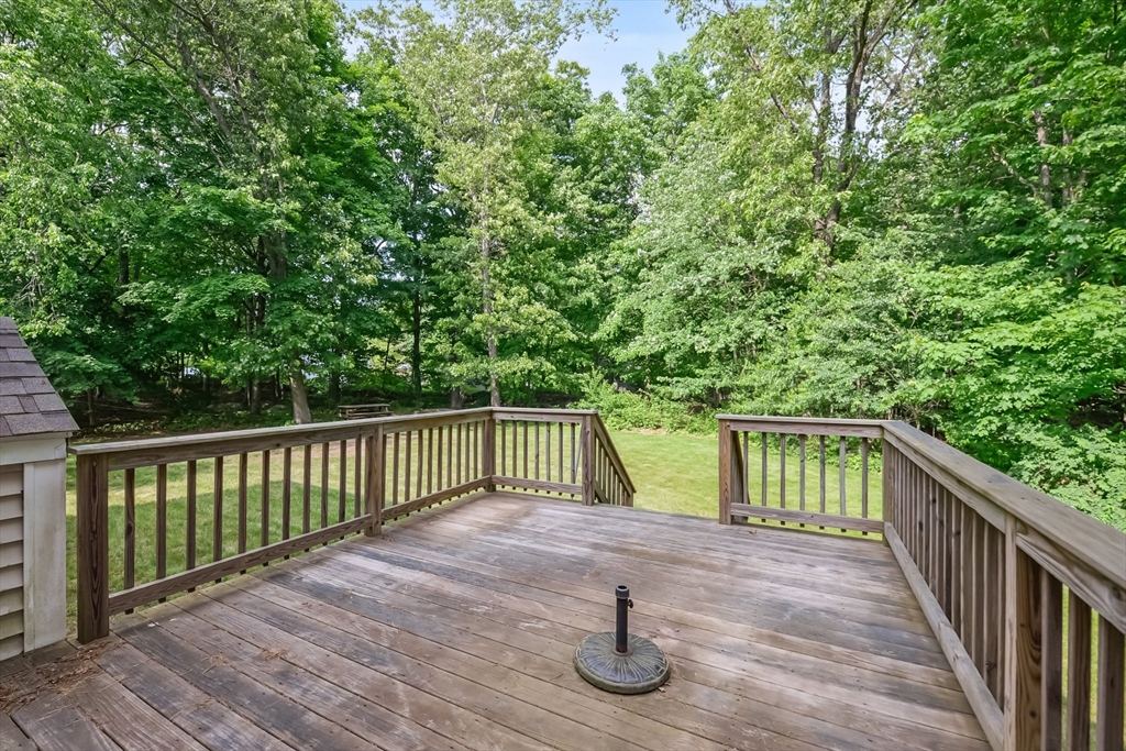 10 French Farm Road Attleboro, MA 02703 - Photo 5 of 25 Gallery Image 5
