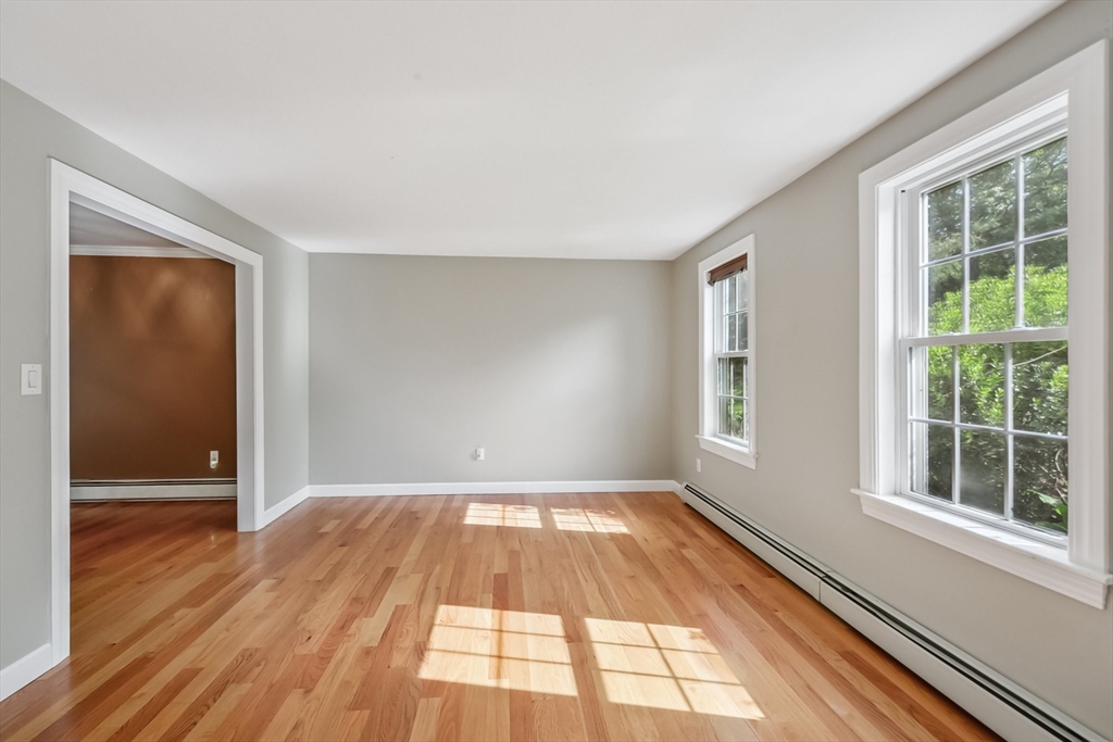 10 French Farm Road Attleboro, MA 02703 - Photo 8 of 25 Gallery Image 8