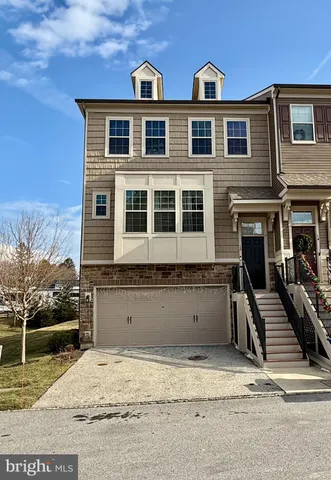 $640,000 | 12 Maxwell Lane, Malvern, PA 19355