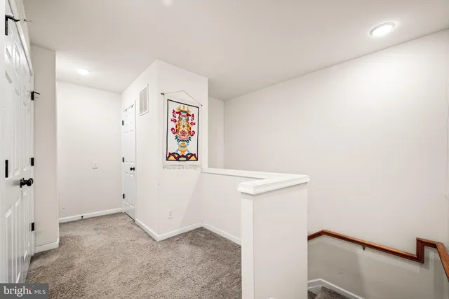 $639,999 | 12 Maxwell Lane, Malvern, PA 19355