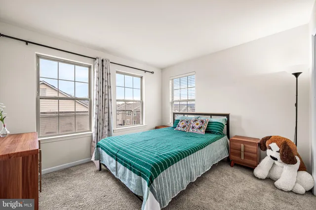 $639,999 | 12 Maxwell Lane, Malvern, PA 19355