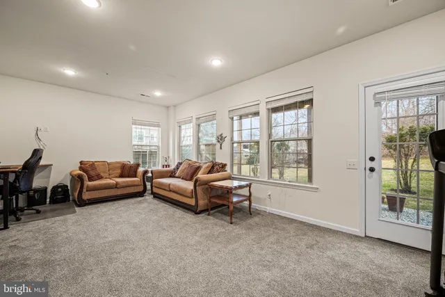 $639,999 | 12 Maxwell Lane, Malvern, PA 19355