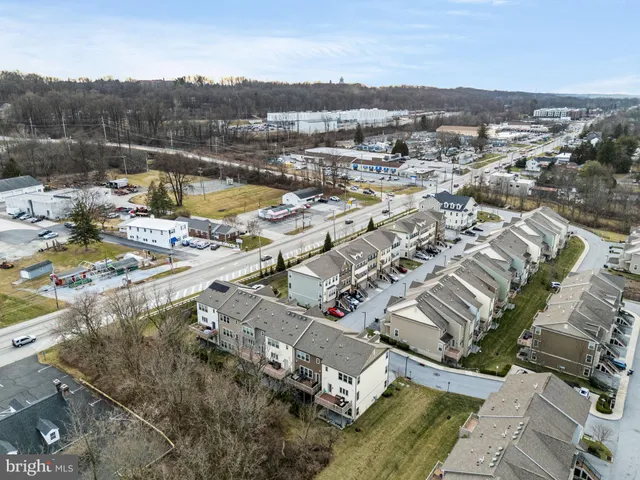 $639,999 | 12 Maxwell Lane, Malvern, PA 19355