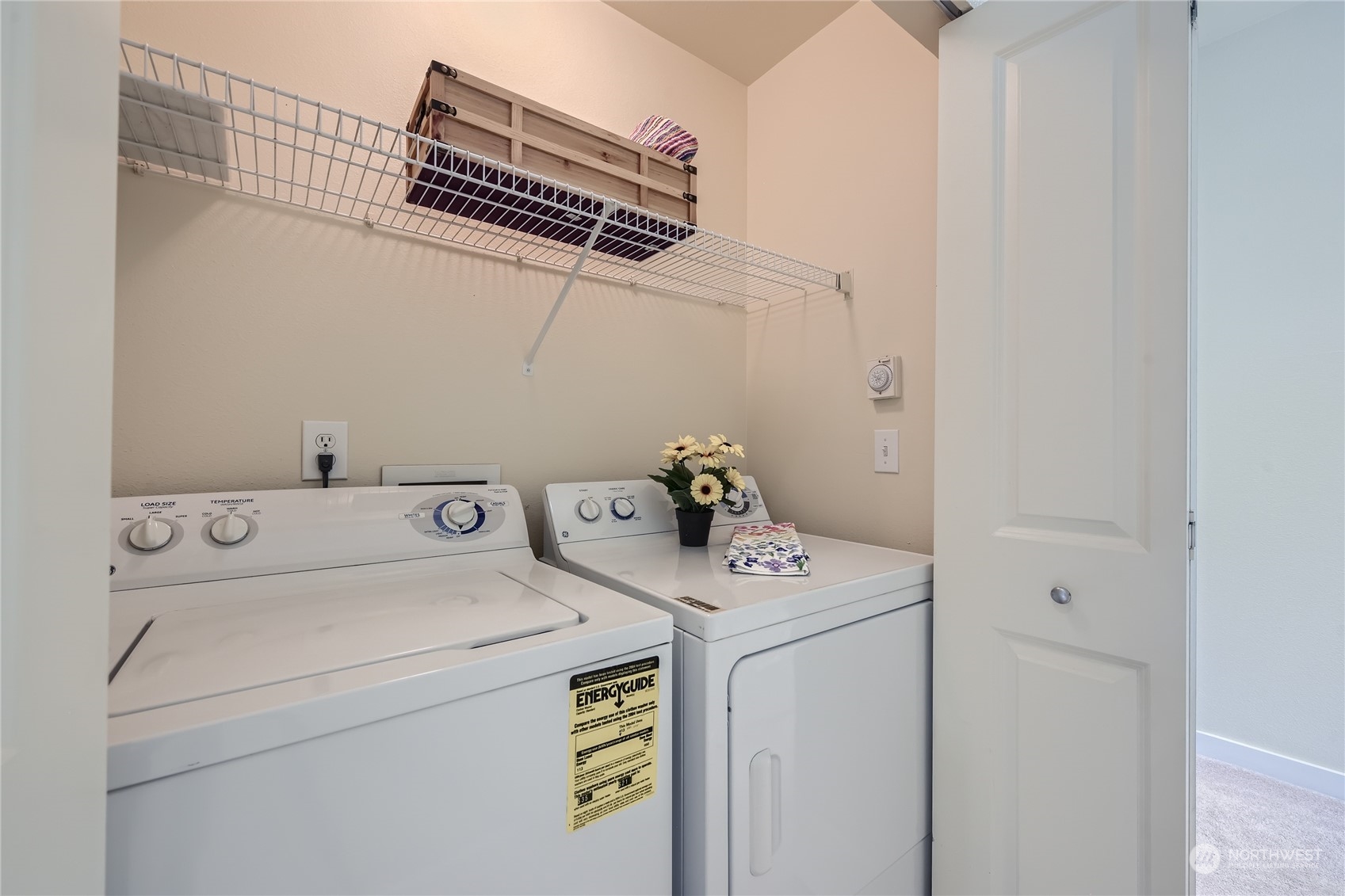 3901 243rd Place Southeast, Unit O203 Bothell, WA 98021 - Photo 10 of 11 a utility room with dryer and washer