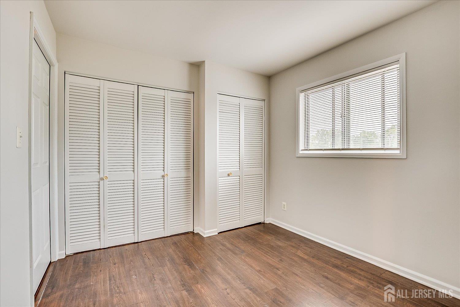 24 Langley Road Kendall Park, NJ 08824 - Photo 28 of 33 Gallery Image 28