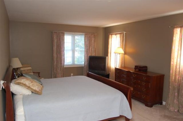 1897 Hexam Road Niskayuna, NY 12309 - Photo 8 of 12 Photo 8