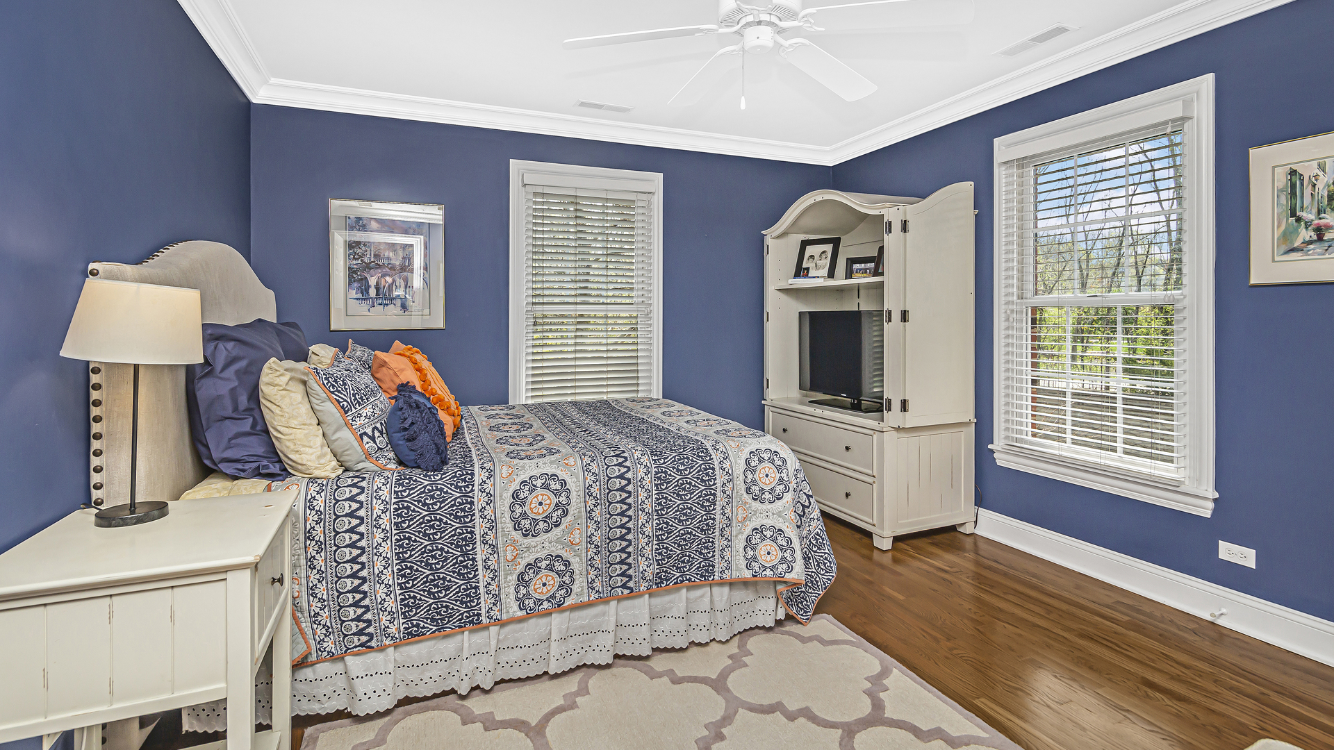 300 Walnut Street Winnetka, IL 60093 - Photo 21 of 28 a bedroom with a bed next to a window with outer view