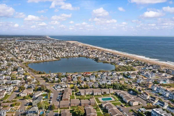 $4,000 | 1608 East Street, Point Pleasant Beach, NJ 08742
