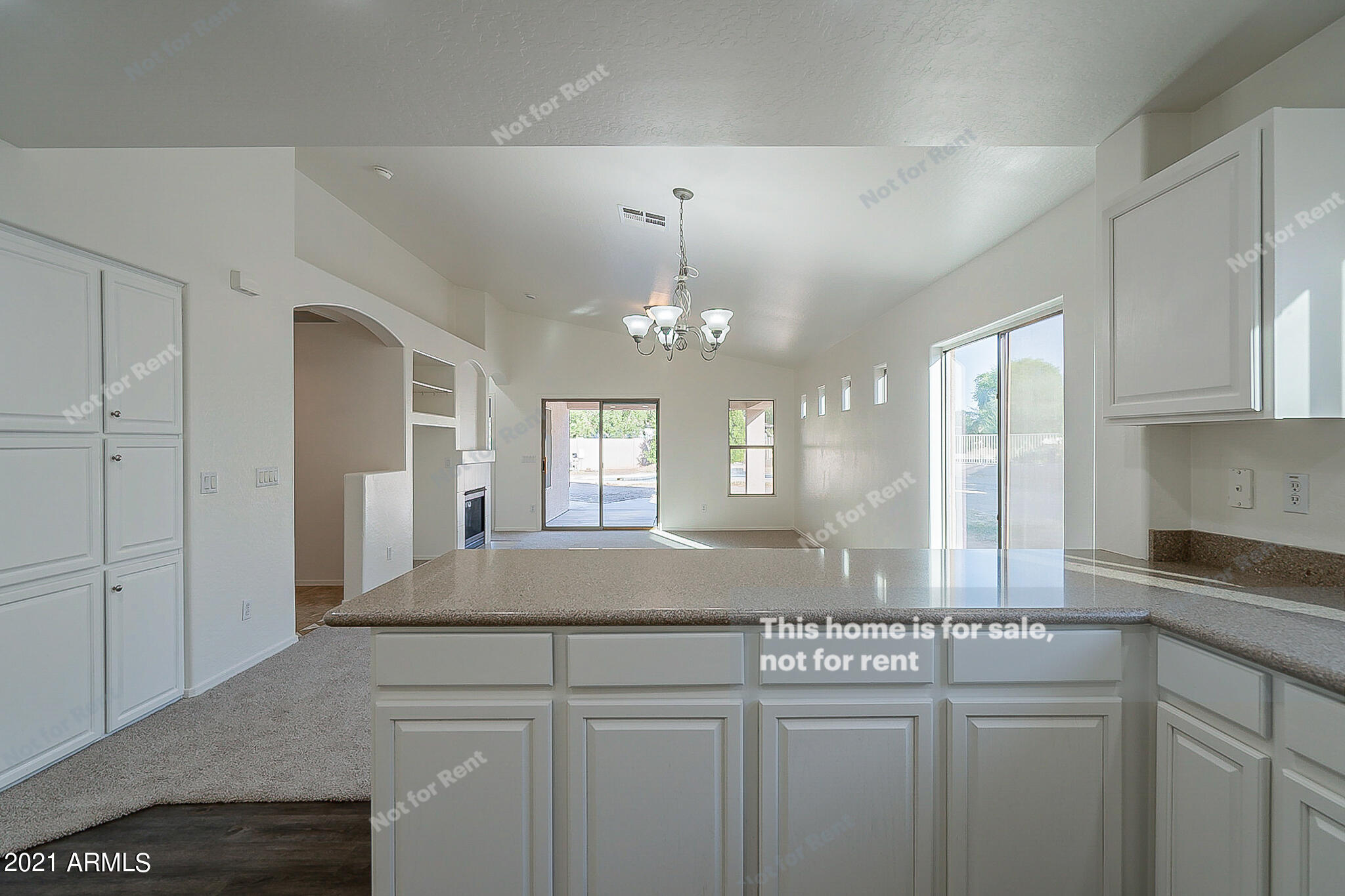 2875 South Martingale Road Gilbert, AZ 85295 - Photo 8 of 42 listing_5