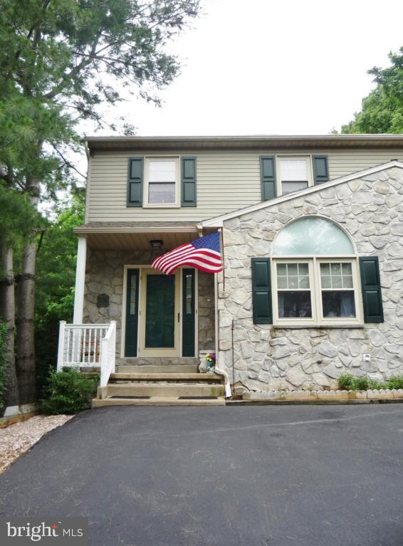 7 Laurel Ridge Leola, PA 17540 - Photo 1 of 21 Gallery Image 1