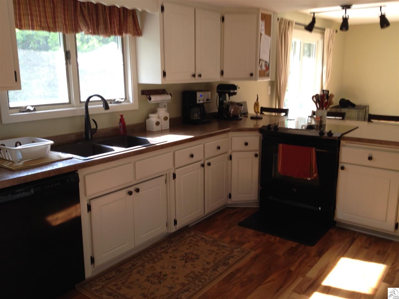9069 Timberline Road Sturgeon Lake, MN 55783 - Photo 4 of 17 Gallery Image 4