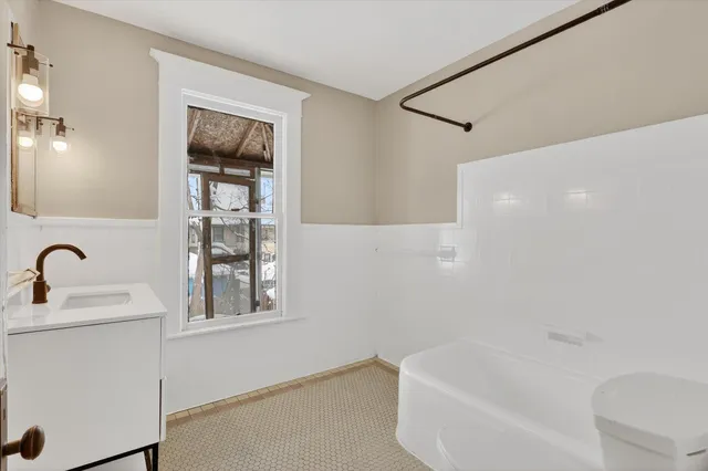 $695,000 | 244 Union Avenue Southeast, Grand Rapids, MI 49503