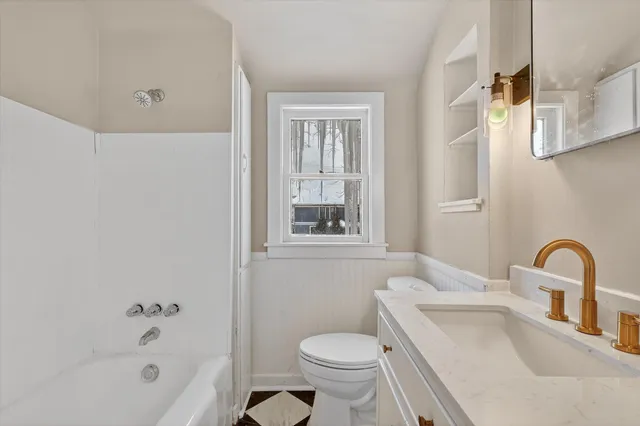 $695,000 | 244 Union Avenue Southeast, Grand Rapids, MI 49503