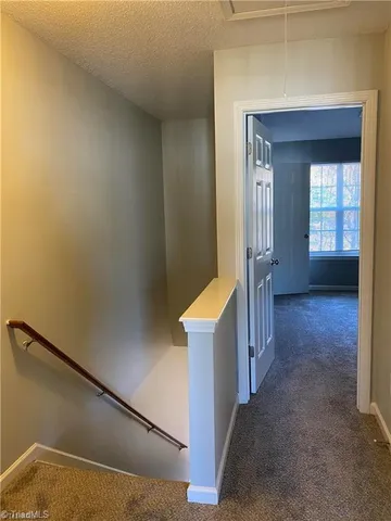 $1,600 | 46 Ledgerstone Lane, Greensboro, NC 27407