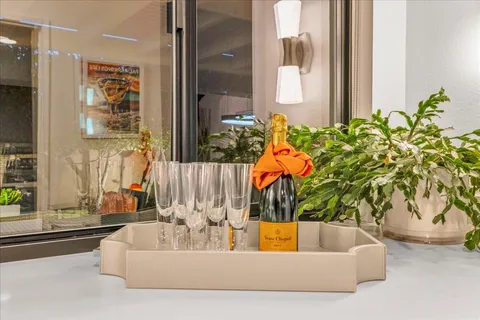 $649,900 | 44 Acapulco Drive, Palm Desert, CA 92260