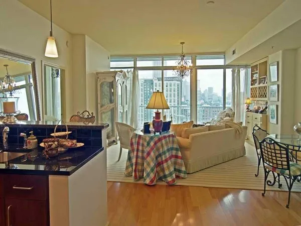 $2,495 | 950 West Peachtree Street Northwest, Unit 1911, Atlanta, GA 30309