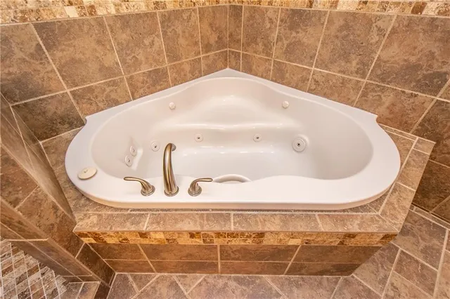 a bathroom with a tub