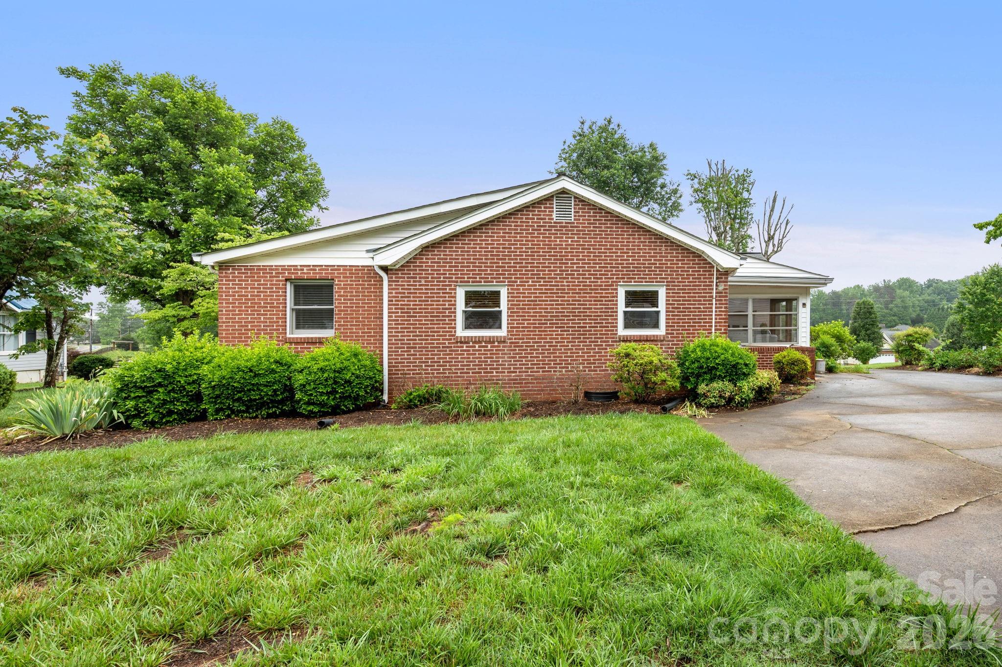 191 Thompson Road Rutherfordton, NC 28139 - Photo 29 of 33