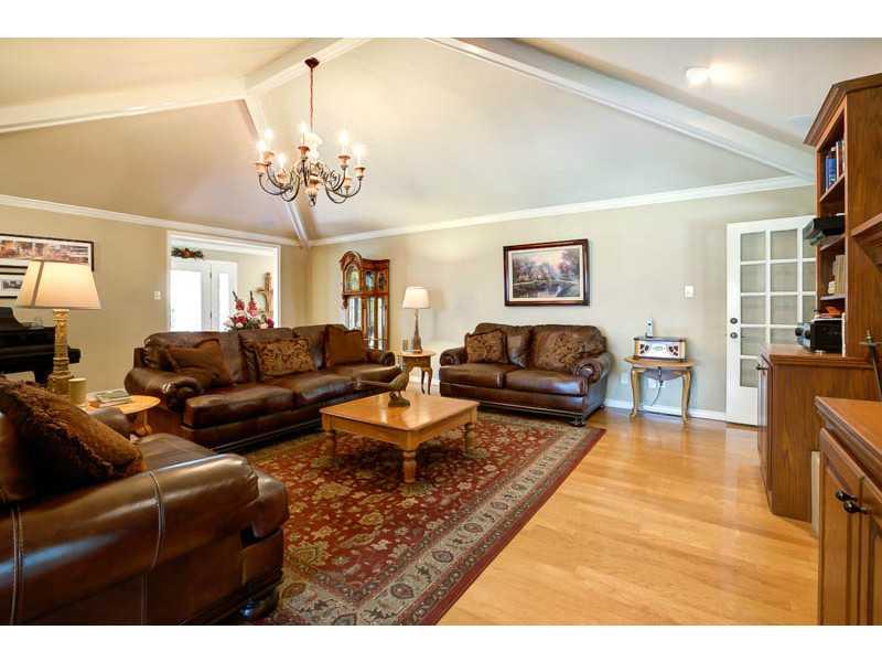 700 Rue Cannes Hammond, LA 70403 - Photo 4 of 24 Gallery Image 4