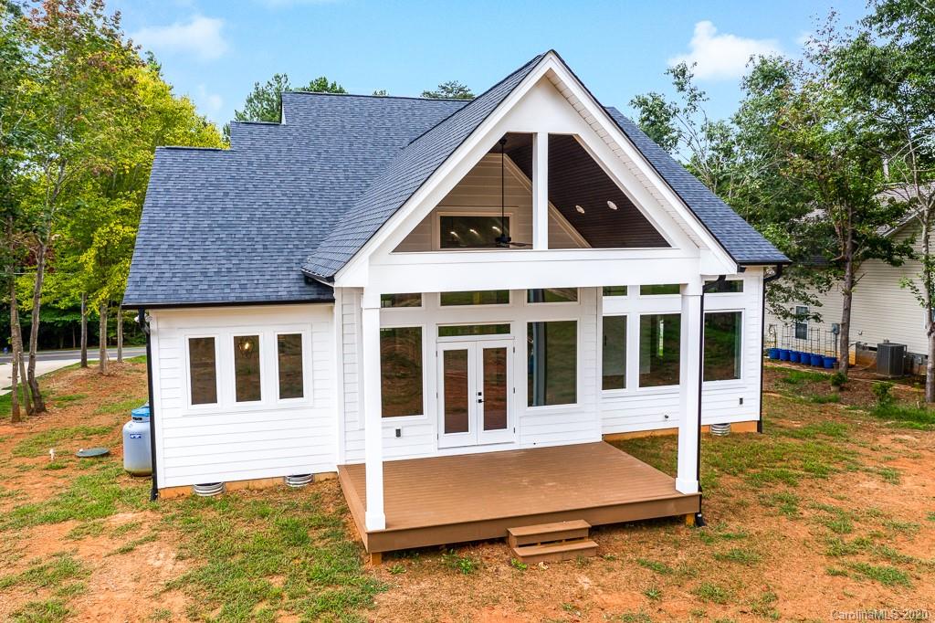 2883 Lake Shore Road South Denver, NC 28037 - Photo 4 of 30 Gallery Image 4