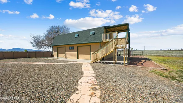 $1,300,000 | 9605 North Coyote Springs Road, Prescott Valley, AZ 86315