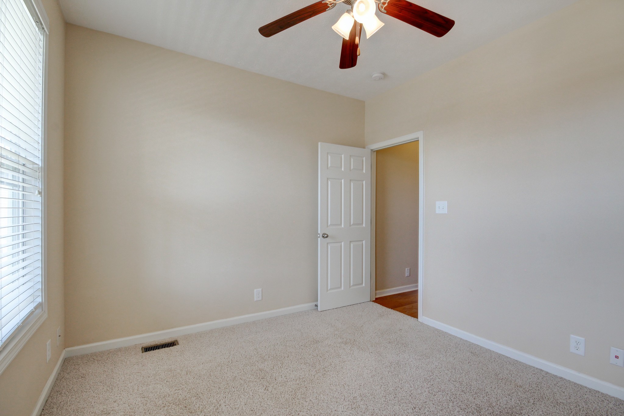 1625 Apache Way Clarksville, TN 37042 - Photo 20 of 25