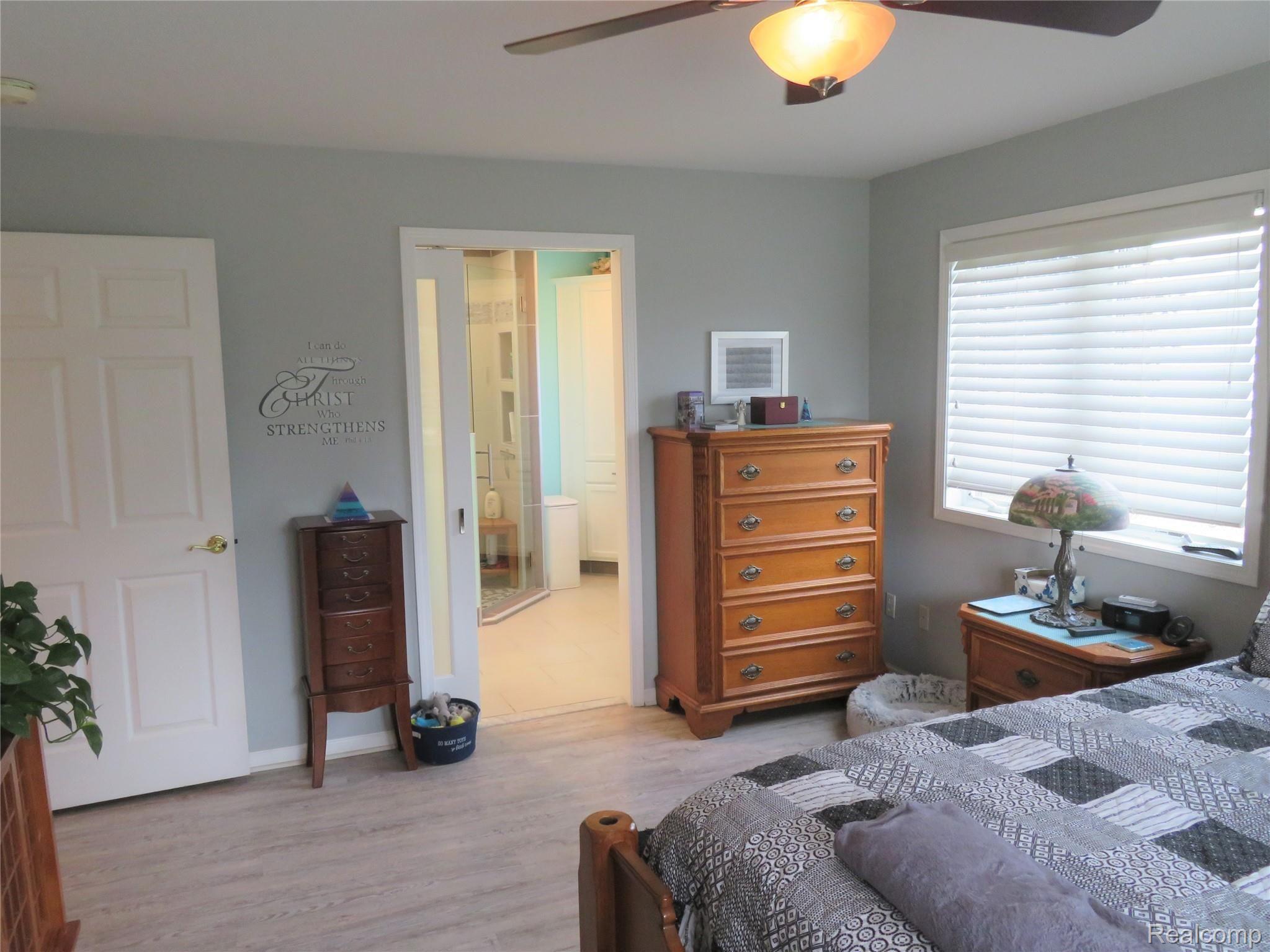 1433 Reid Road Grand Blanc, MI 48439 - Photo 15 of 45 IMG_1130.JPG