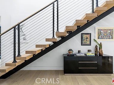 12132 Otsego Street Valley Village, CA 91607 - Photo 17 of 75 a view of entryway and hall