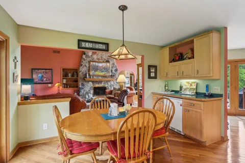 $794,000 | 6430 Briarwood Drive, Lyons, WI 53105