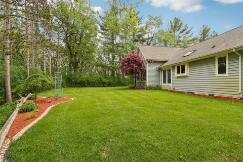 $794,000 | 6430 Briarwood Drive, Lyons, WI 53105