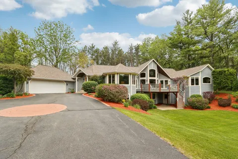 $794,000 | 6430 Briarwood Drive, Lyons, WI 53105