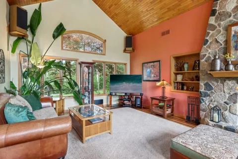 $794,000 | 6430 Briarwood Drive, Lyons, WI 53105