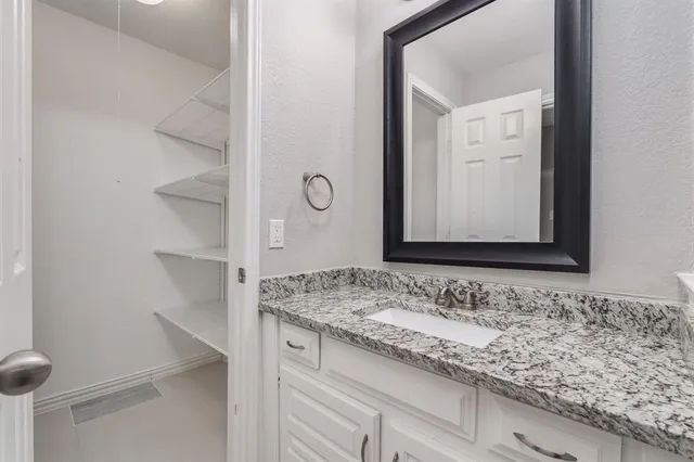 $479,000 | 900 Lexington Drive, Plano, TX 75075