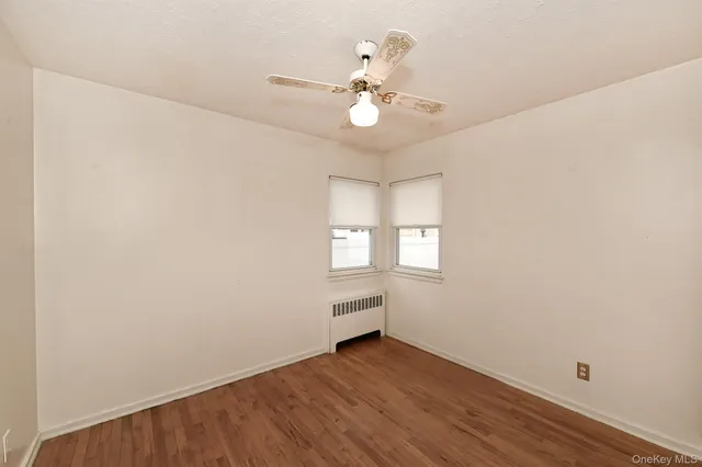 $749,000 | 481 Leonard Boulevard, New Hyde Park, NY 11040