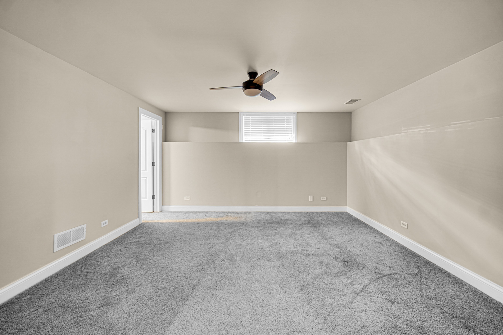 3N777 Walt Whitman Road St. Charles, IL 60175 - Photo 20 of 29 a view of an empty room