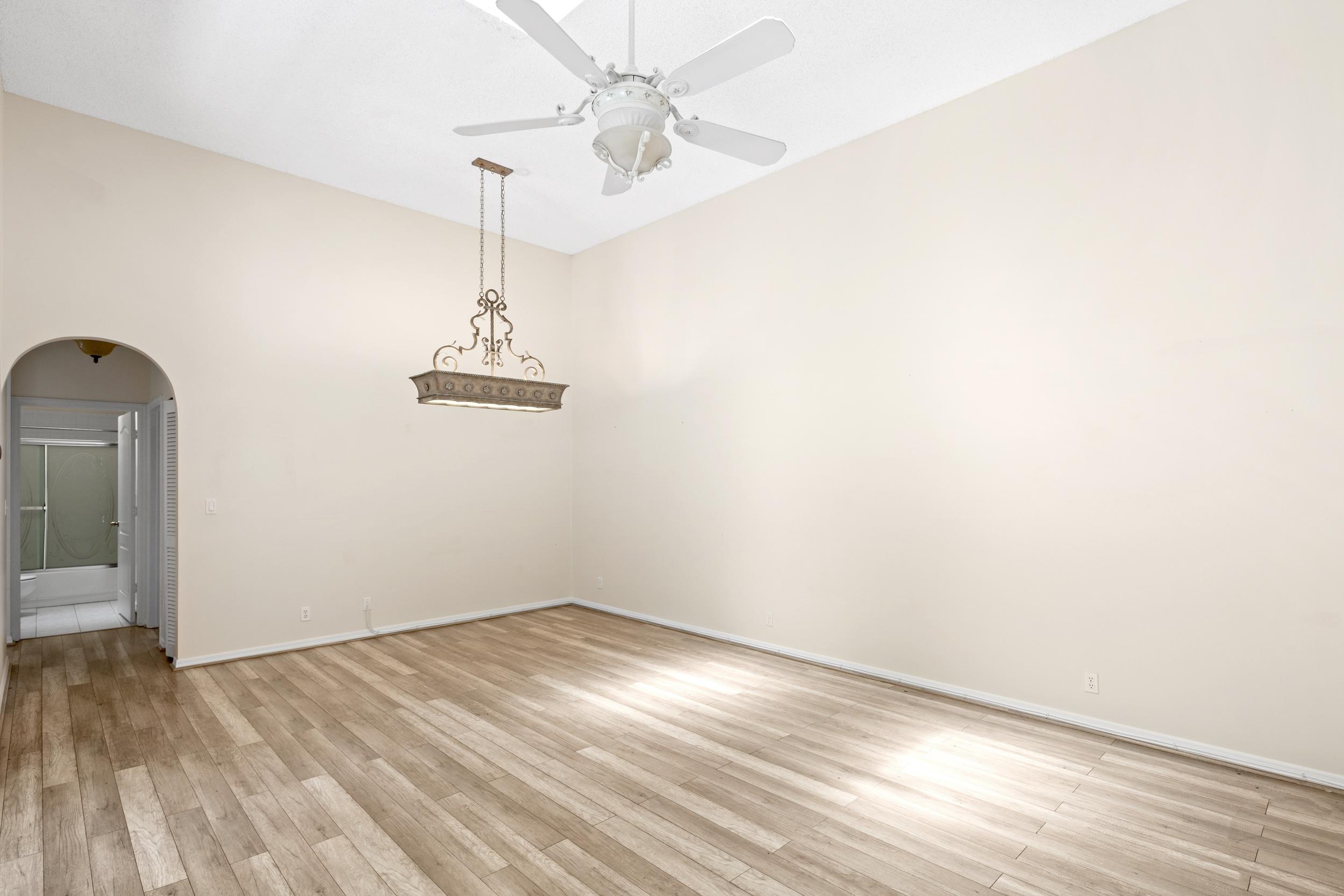8674 Vía Giula Boca Raton, FL 33496 - Photo 7 of 21 Living Area 1