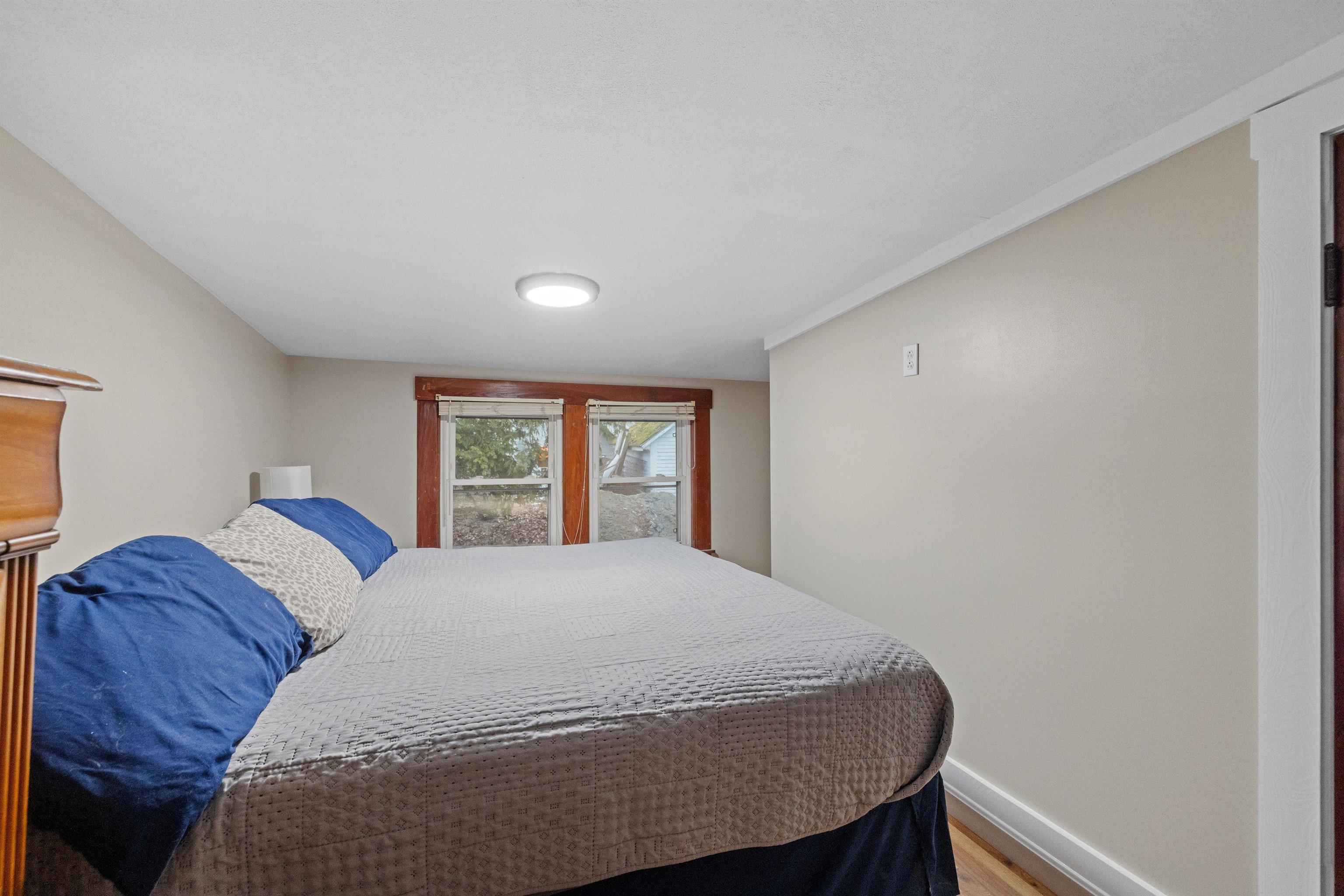 15 Gordon Street Haverhill, NH 03785 - Photo 4 of 8
