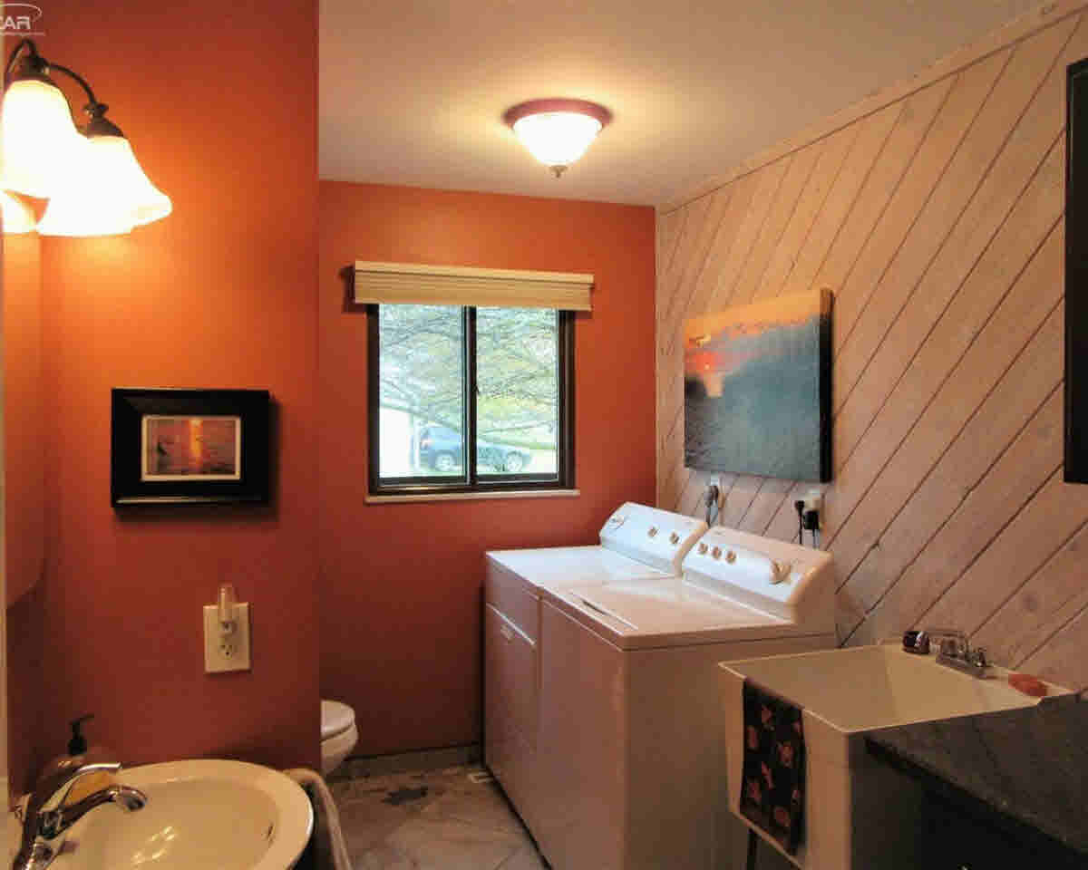 5312 Dillon Road Flushing, MI 48433 - Photo 29 of 33 21383132-30.JPG
